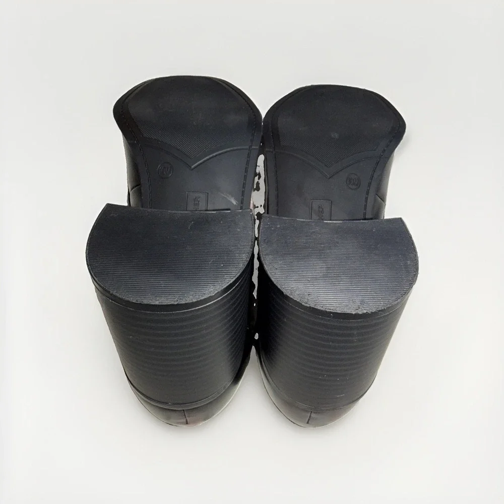 Marc Fisher Chunky Loafers Size 10M Black Faux Leather Block Heel 90s Inspired